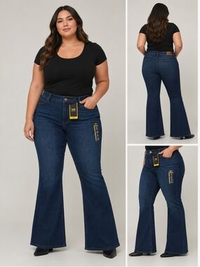 Lee Dark Indigo Flare Jeans for Women